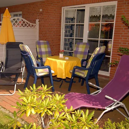 Haus-wattlaeufer-whg-02 *